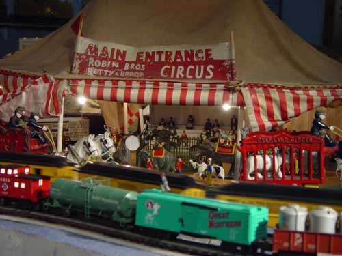 Barnum & Bailey circus in the Glancy train layout at the Detroit Historical Museum 